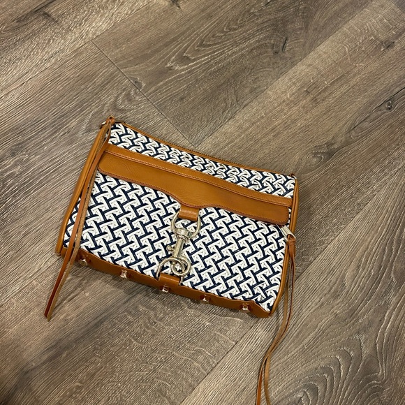 Rebecca Minkoff Large MAC Crossbody Bag with Gold Hardware - Picture 8 of 10